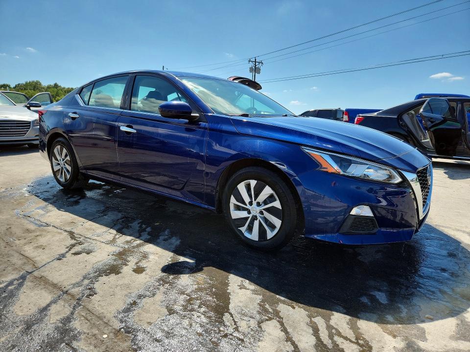 Photo 4 from auction – 2020 NISSAN ALTIMA with VIN 1N4BL4BV4LN309290