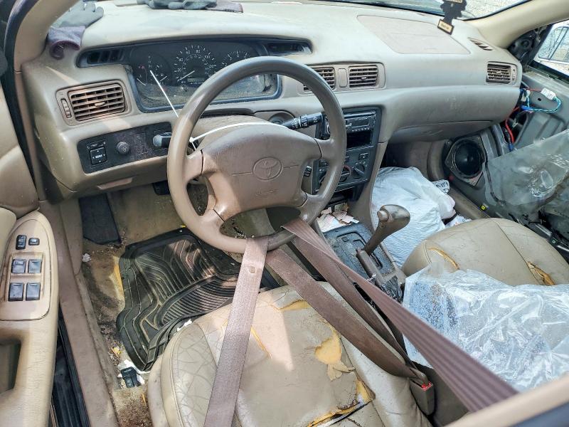 Photo 8 from auction – 2001 TOYOTA CAMRY with VIN 4T1BG22KX1U099141