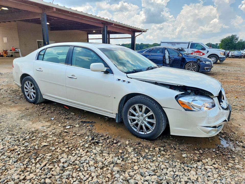 Photo 4 from auction – 2010 BUICK LUCERNE with VIN 1G4HF5EM8AU108138
