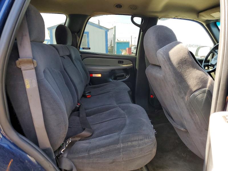 Photo 11 from auction – 2002 CHEVROLET TAHOE with VIN 1GNEC13V32R220149