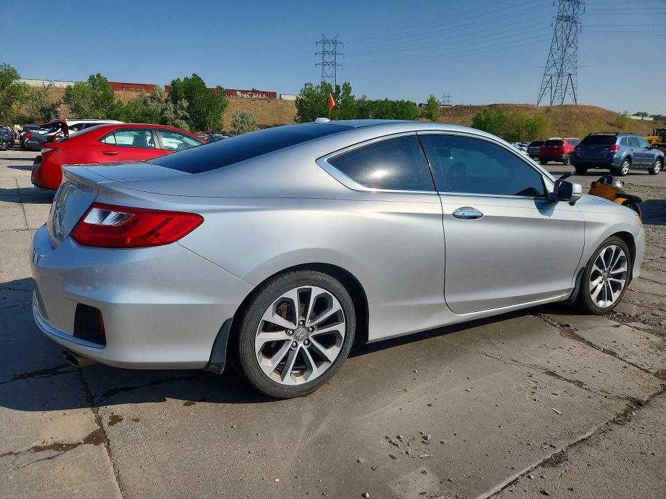 Photo 3 from auction – 2013 HONDA ACCORD with VIN 1HGCT2B81DA010671