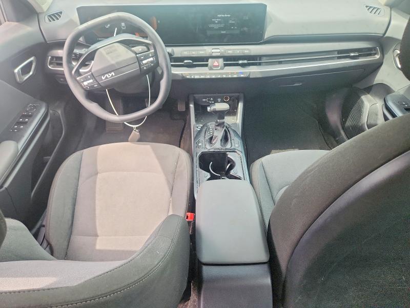 Photo 8 from auction – 2025 KIA K4 with VIN 3KPFT4DE4SE186196