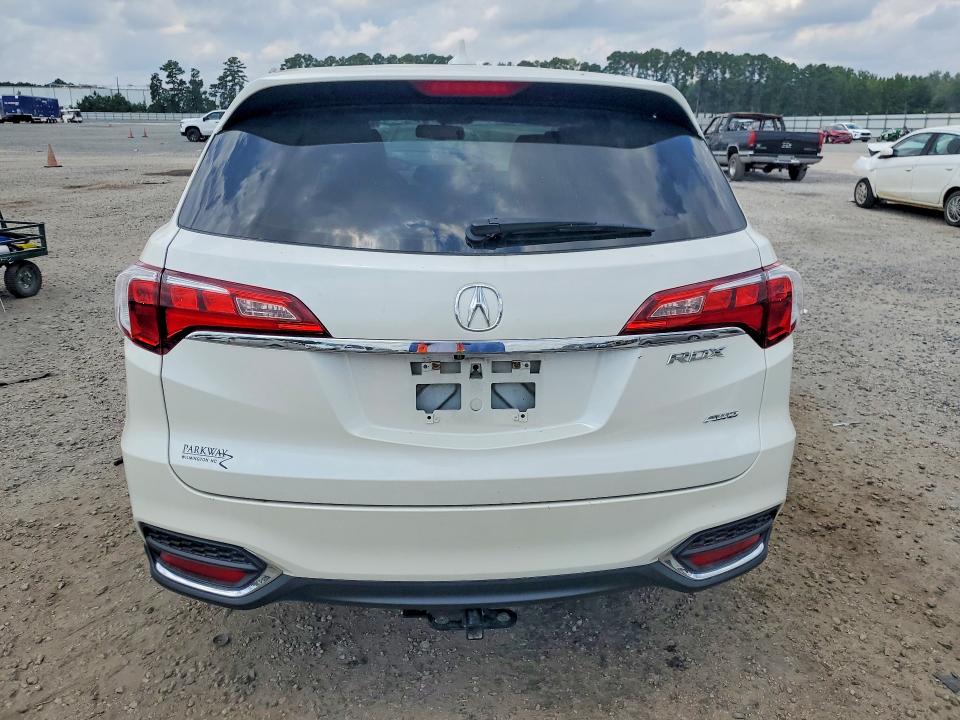 Photo 6 from auction – 2017 ACURA RDX with VIN 5J8TB4H58HL011032