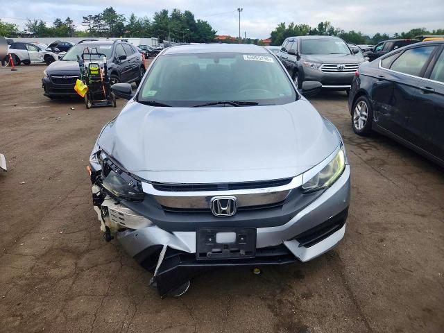 Photo 5 from auction – 2016 HONDA CIVIC with VIN 19XFC2F55GE215181