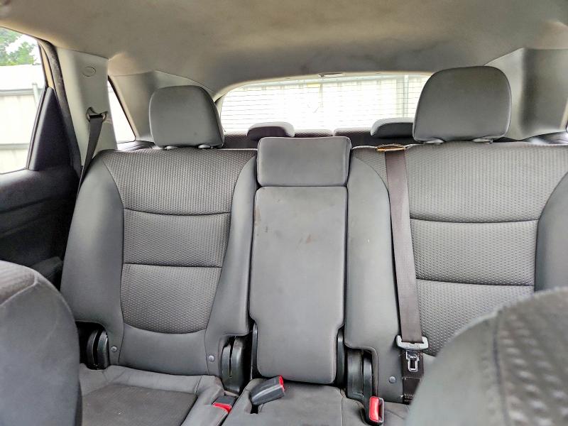 Photo 10 from auction – 2013 KIA SORENTO with VIN 5XYKTDA25DG348772