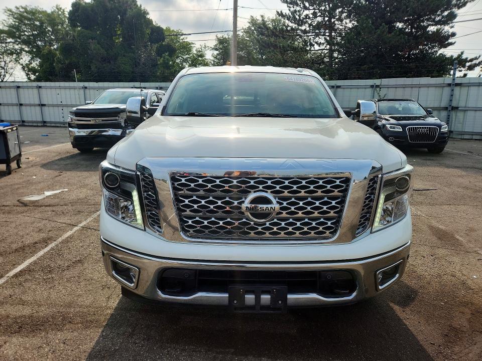 Photo 5 from auction – 2019 NISSAN TITAN with VIN 1N6AA1E55KN509760
