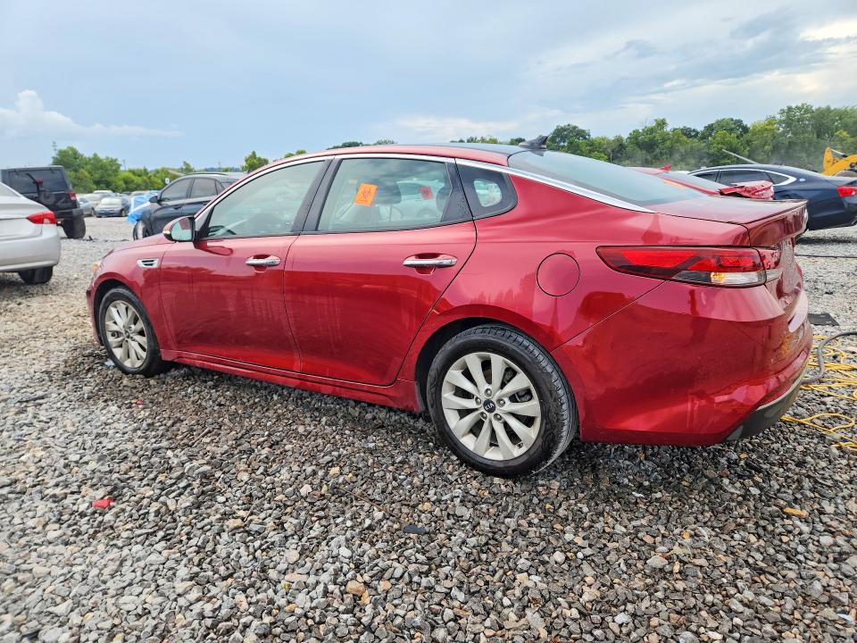 Photo 2 from auction – 2018 KIA OPTIMA with VIN 5XXGT4L30JG236053