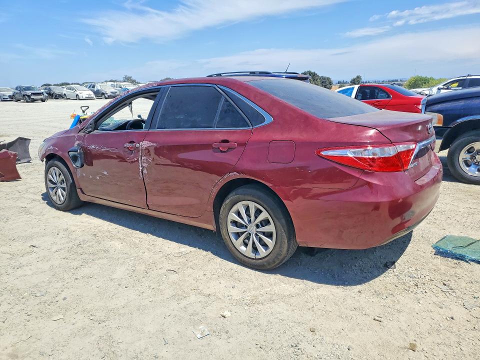Photo 2 from auction – 2015 TOYOTA CAMRY with VIN 4T1BF1FK8FU924091
