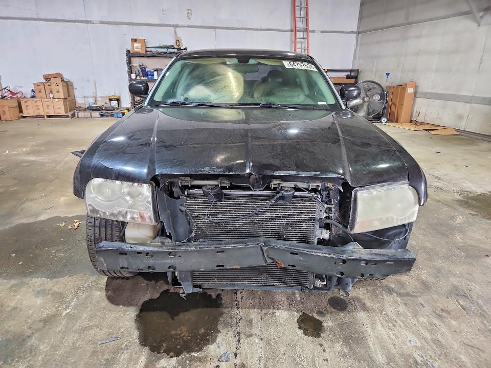 Photo 5 from auction – 2009 CHRYSLER 300 with VIN 2C3KK53V79H638864