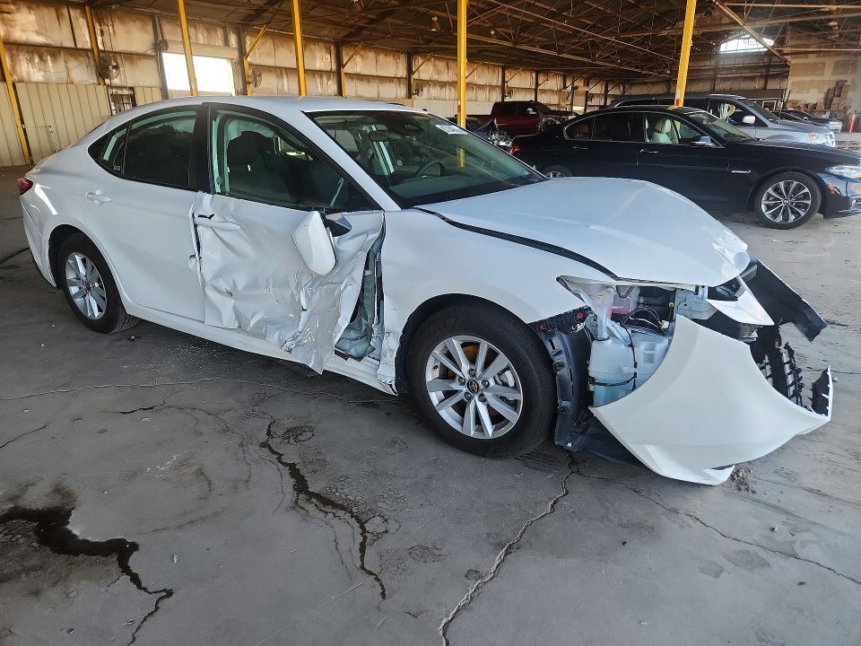 Photo 4 from auction – 2026 TOYOTA CAMRY with VIN 4T1DAACK0TU252549