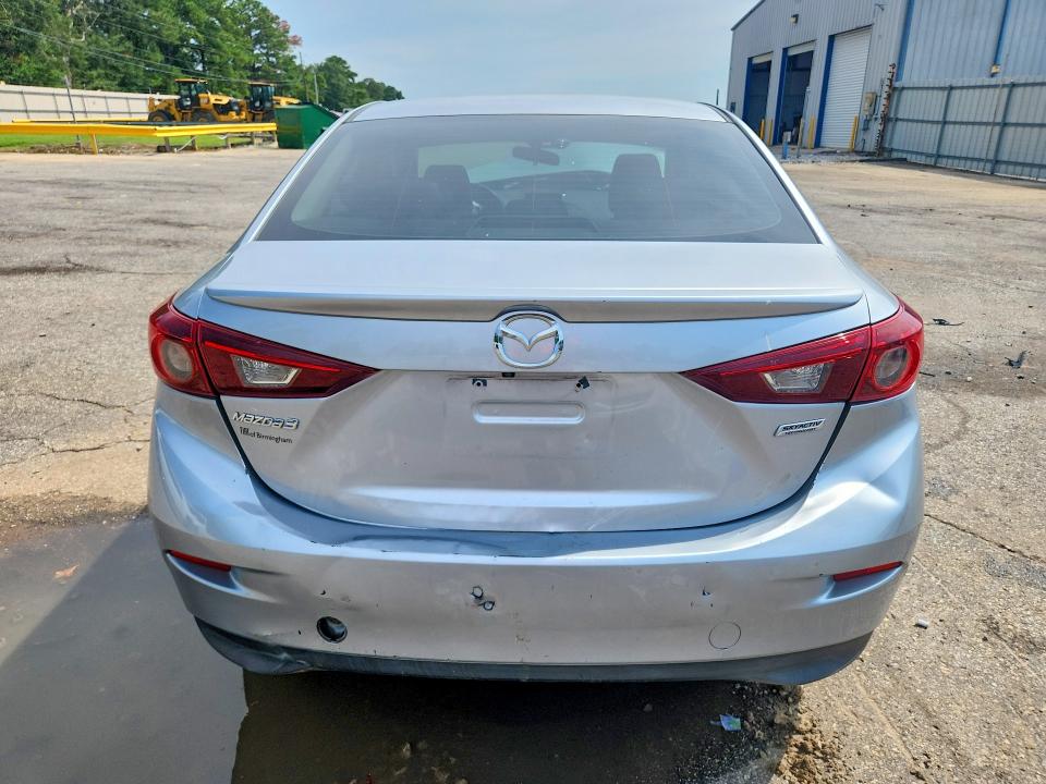 Photo 6 from auction – 2018 MAZDA 3 with VIN 3MZBN1V36JM201108