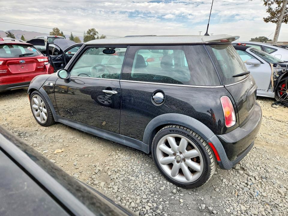 Zdjęcie 2 z aukcji – 2003 MINI COOPER z VIN WMWRE33433TD60732