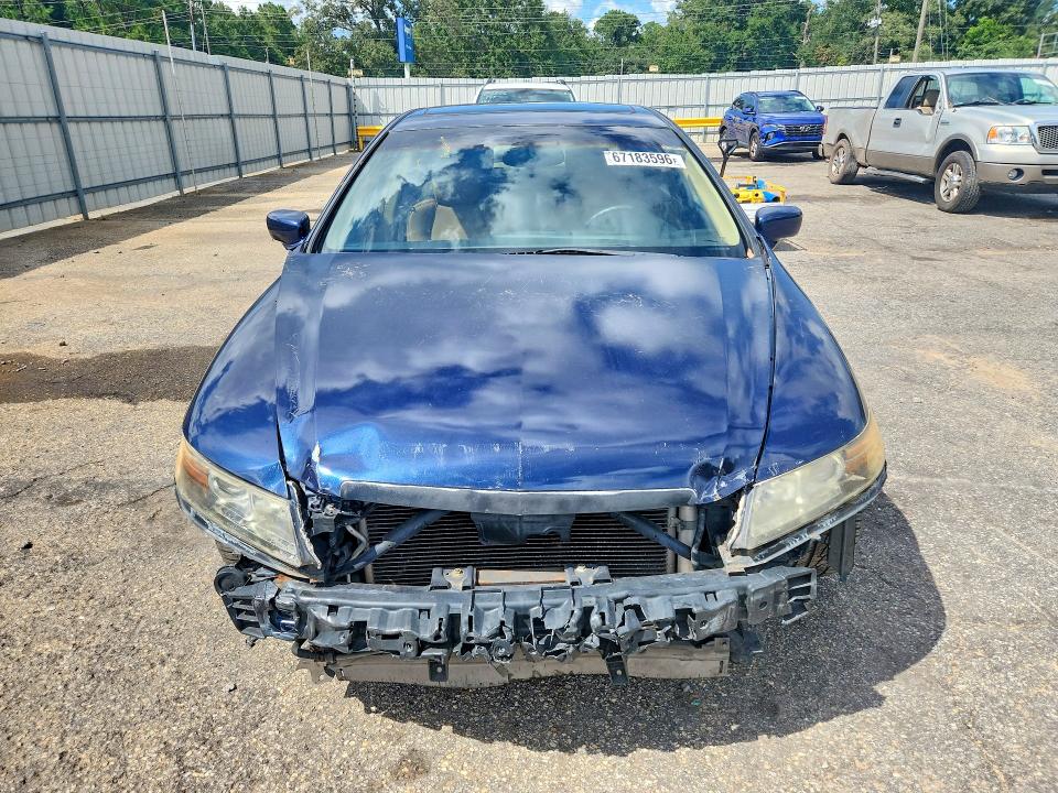 Photo 5 from auction – 2005 ACURA TL with VIN 19UUA66255A054097