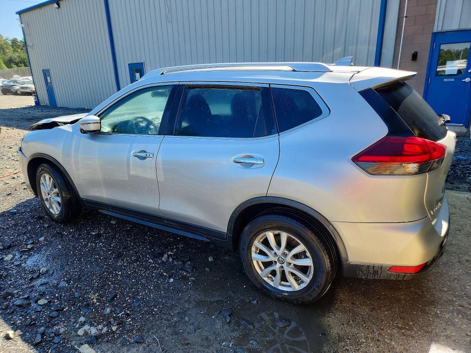 Photo 2 from auction – 2018 NISSAN ROGUE with VIN KNMAT2MT8JP510570