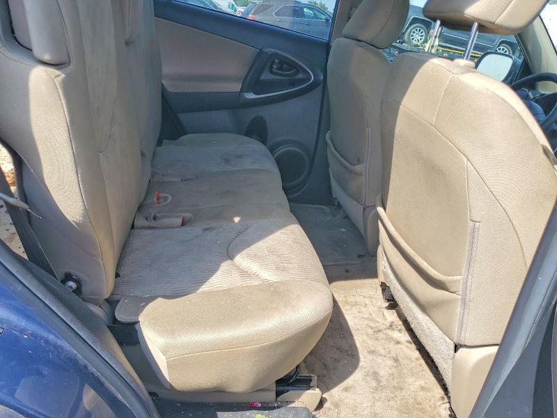 Photo 11 from auction – 2012 TOYOTA RAV4 with VIN 2T3ZF4DV6CW153288