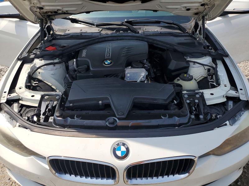 Photo 11 from auction – 2015 BMW 328 with VIN WBA3A5G55FNS83951