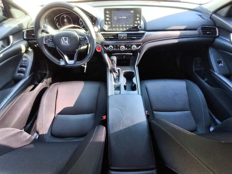 Photo 8 from auction – 2018 HONDA ACCORD with VIN 1HGCV1F1XJA127906