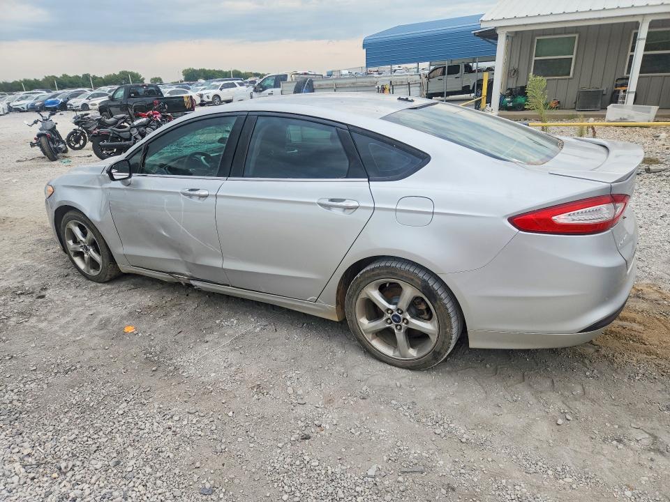 Photo 2 from auction – 2013 FORD FUSION with VIN 3FA6P0HR4DR201212