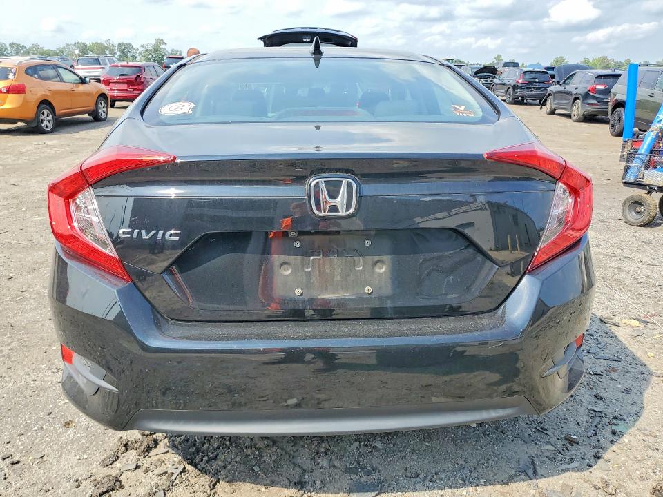Photo 6 from auction – 2017 HONDA CIVIC with VIN 2HGFC2F73HH531249