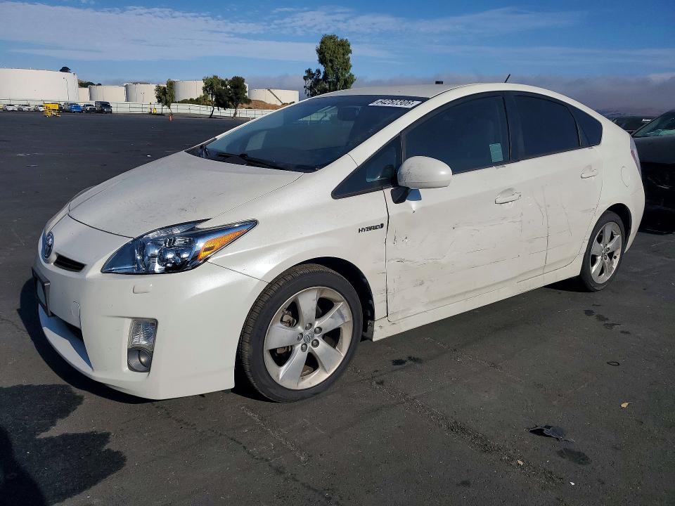 TOYOTA PRIUS 2010 with VIN JTDKN3DU8A0011113 - Photo from auction