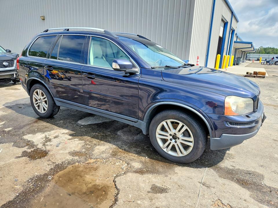 Photo 4 from auction – 2011 VOLVO XC90 with VIN YV4952CZ3B1572785