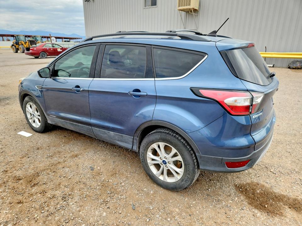 Photo 2 from auction – 2018 FORD ESCAPE with VIN 1FMCU0GD7JUA86195