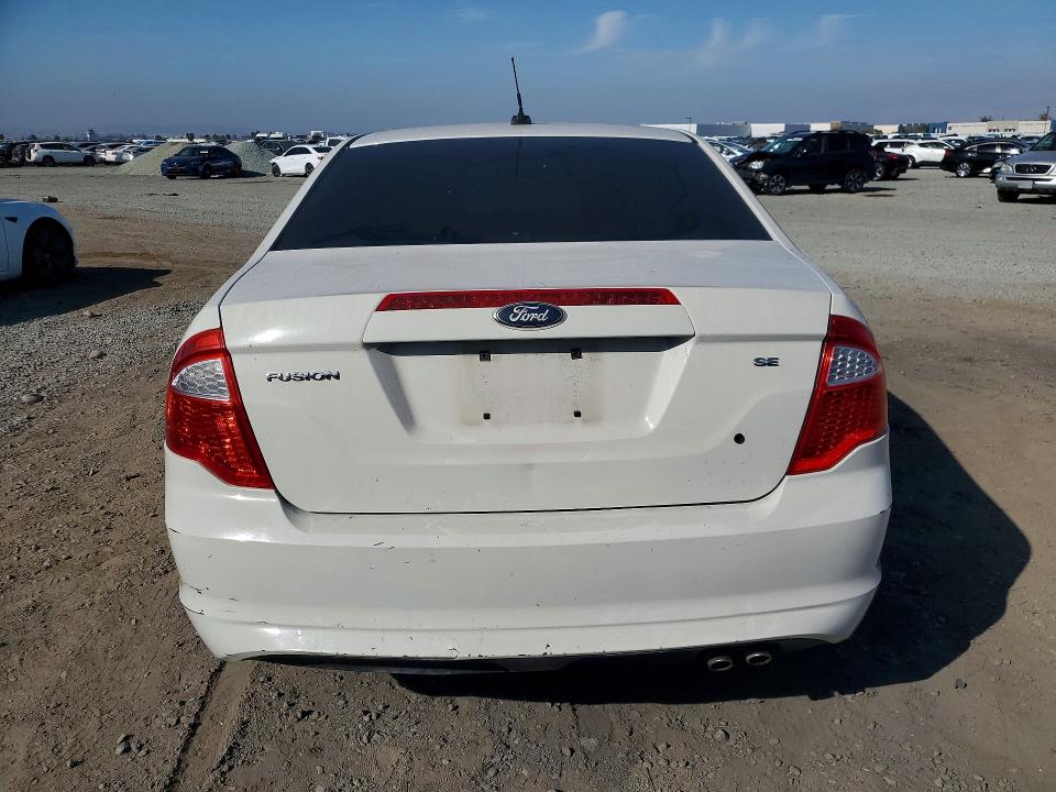 Photo 6 from auction – 2012 FORD FUSION with VIN 3FAHP0HA0CR339461