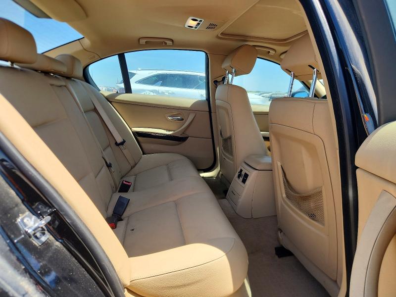 Photo 10 from auction – 2009 BMW 328 with VIN WBAPH77549NM27678