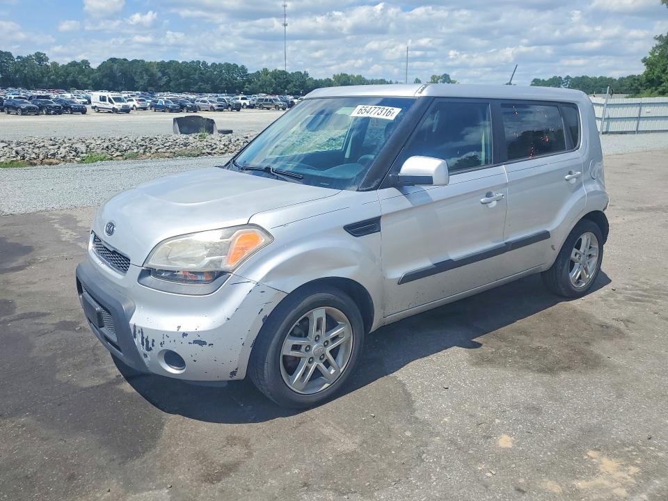 KIA SOUL 2011 z numerem VIN KNDJT2A21B7708226 - Zdjęcie z aukcji