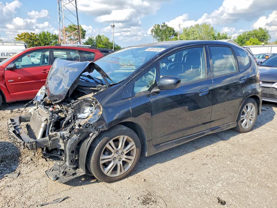 HONDA FIT 2011 z numerem VIN JHMGE8H55BC026561 - Zdjęcie z aukcji