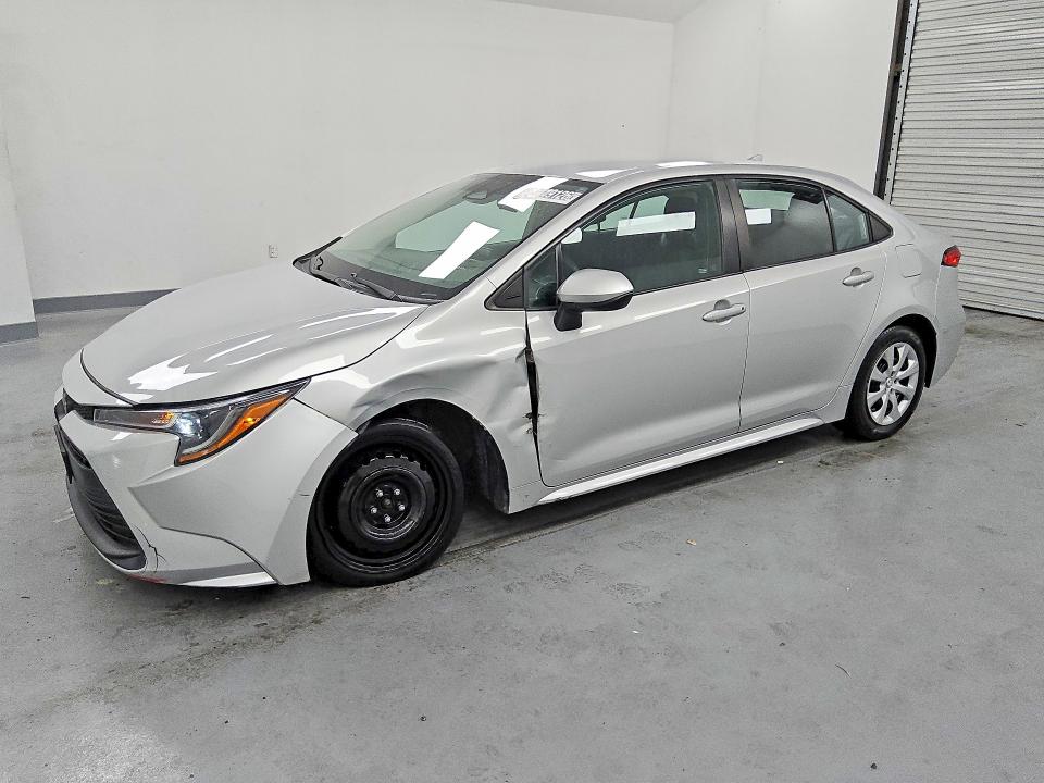TOYOTA COROLLA 2023 с VIN 5YFB4MDE1PP069581 - Фото с аукциона