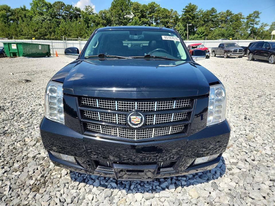 Photo 5 from auction – 2013 CADILLAC ESCALADE with VIN 1GYS4CEF6DR257459