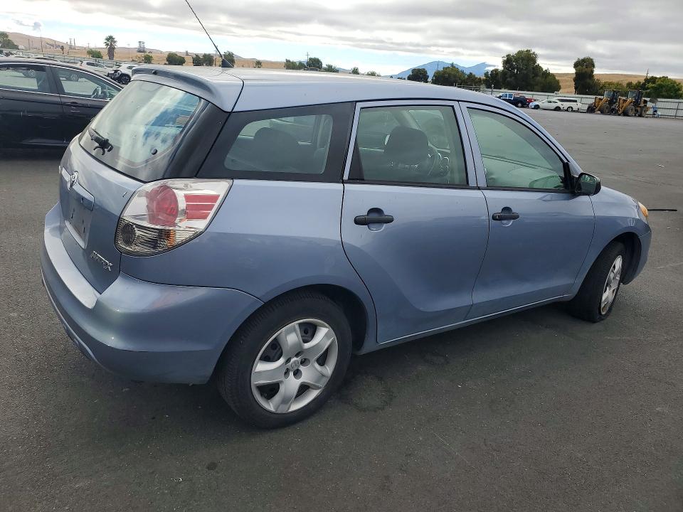 Photo 3 from auction – 2005 TOYOTA MATRIX with VIN 2T1KR32E35C413312