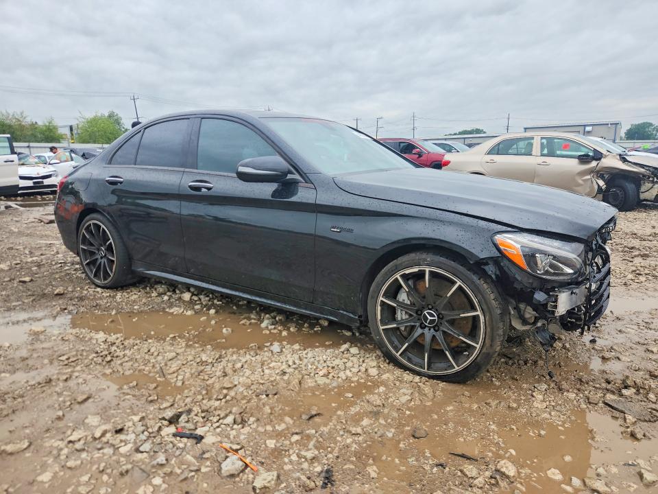 Снимка 4 от търг – 2018 MERCEDES-BENZ C с VIN 55SWF6EB6JU269661