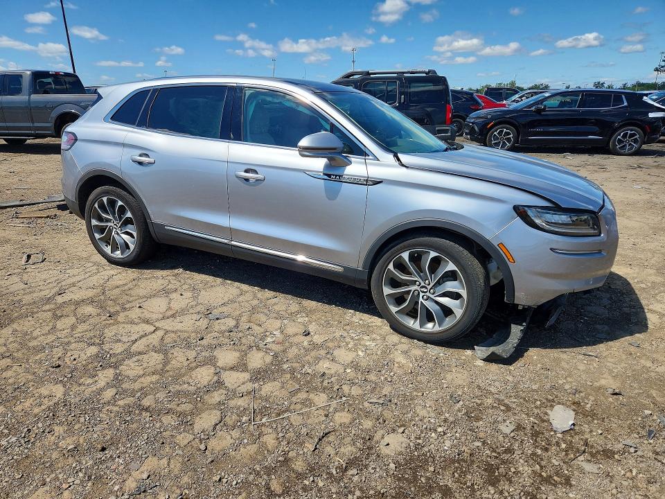 Photo 4 from auction – 2022 LINCOLN NAUTILUS with VIN 2LMPJ8K94NBL07117