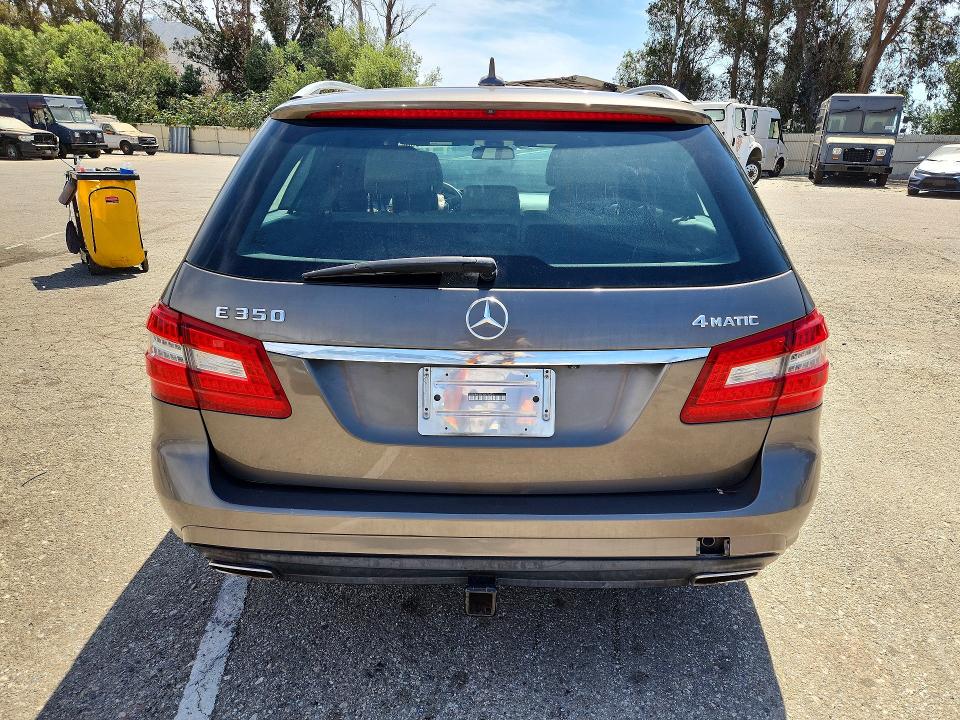 Photo 6 from auction – 2013 MERCEDES-BENZ E with VIN WDDHH8JB8DA675403