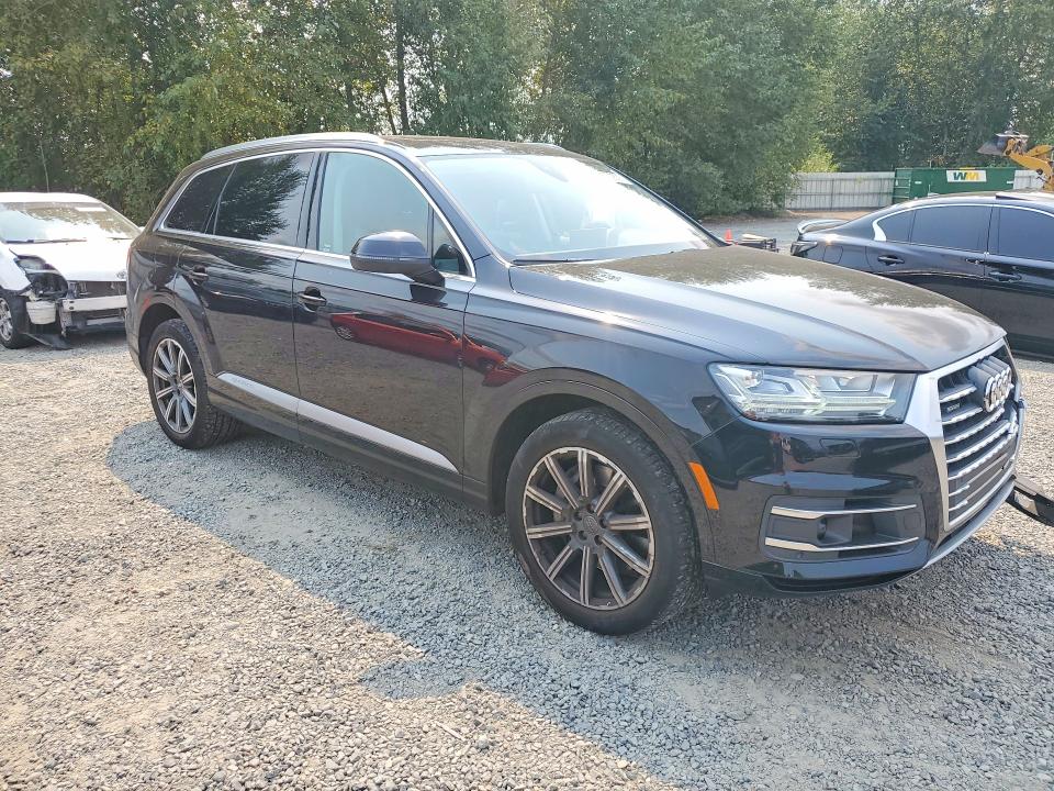 Photo 4 from auction – 2018 AUDI Q7 with VIN WA1LAAF7XJD043706