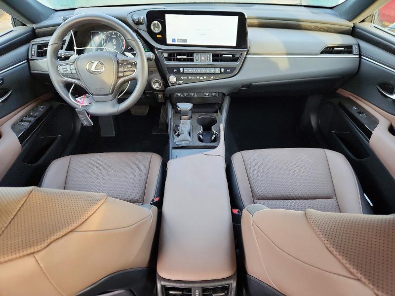 Photo 8 from auction – 2024 LEXUS ES 250 with VIN 58AD11D12RU013138