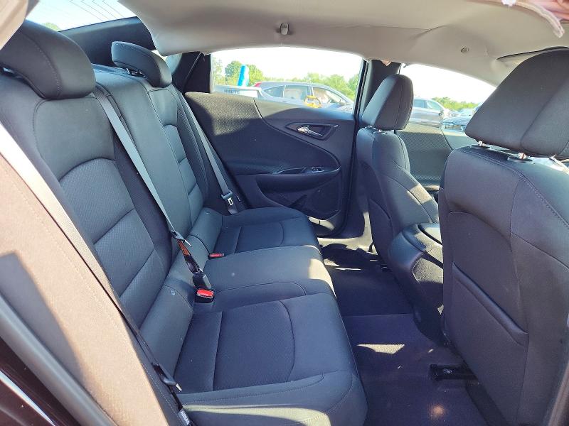 Photo 10 from auction – 2021 CHEVROLET MALIBU with VIN 1G1ZB5ST1MF025314