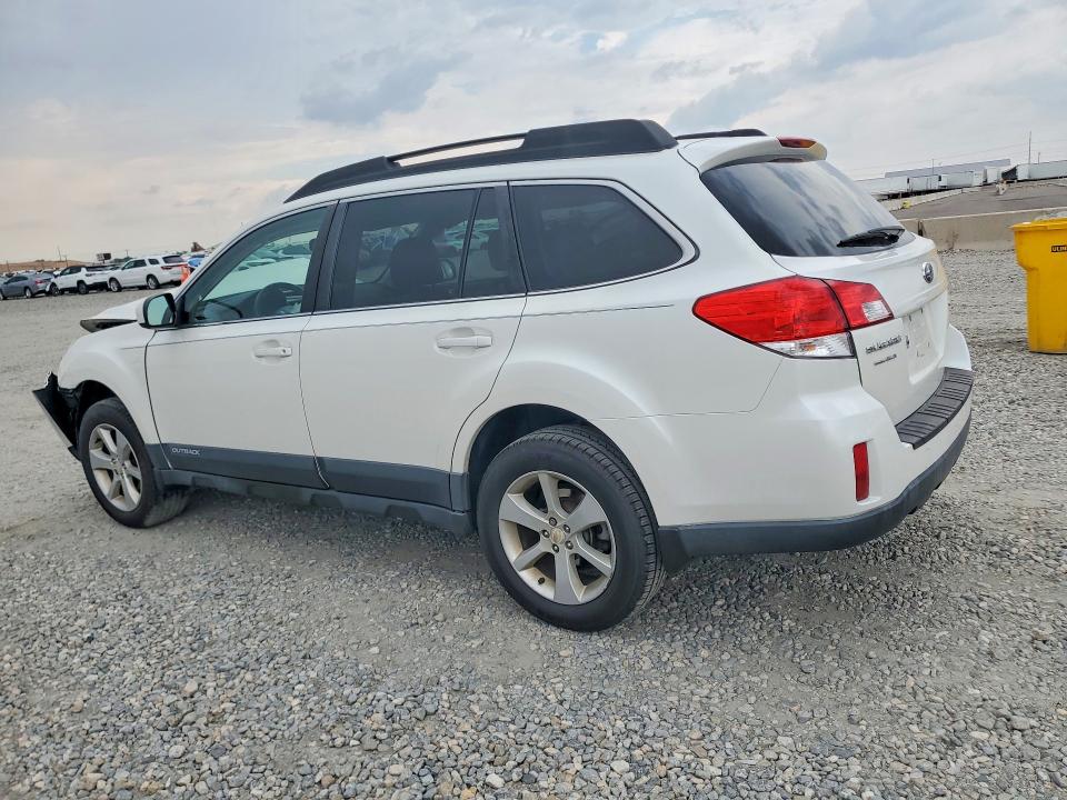Photo 2 from auction – 2013 SUBARU OUTBACK with VIN 4S4BRCCCXD3293637