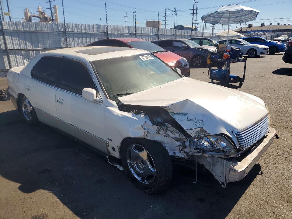 Photo 4 from auction – 2000 LEXUS LS with VIN JT8BH28F3Y0174919