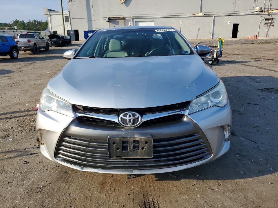 Photo 5 from auction – 2015 TOYOTA CAMRY with VIN 4T4BF1FK0FR512477