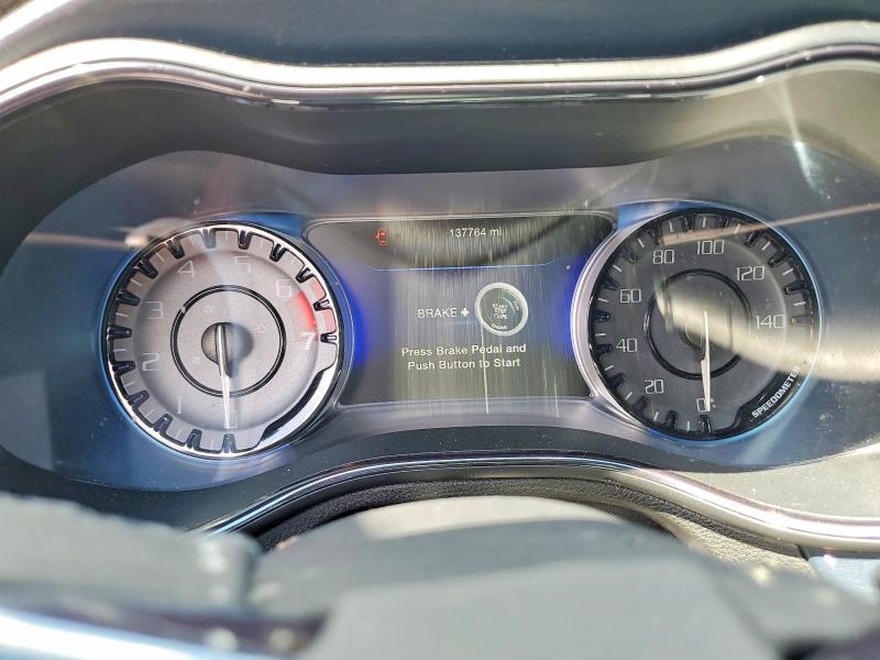 Foto 9 de la subasta – 2016 CHRYSLER 200 con VIN 1C3CCCBB7GN129049