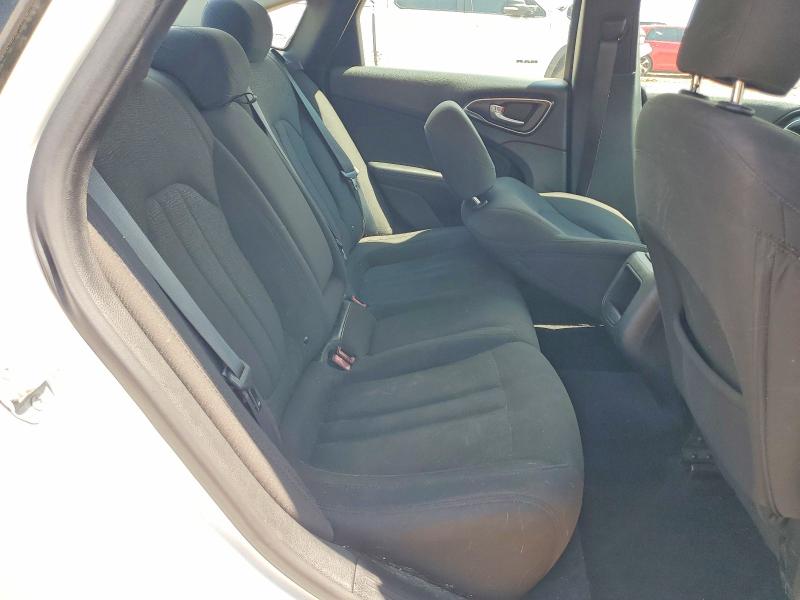 Photo 10 from auction – 2015 CHRYSLER 200 with VIN 1C3CCCAB7FN743129