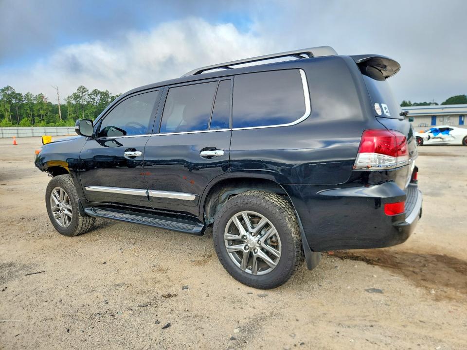Photo 2 from auction – 2013 LEXUS LX with VIN JTJHY7AX6D4131168