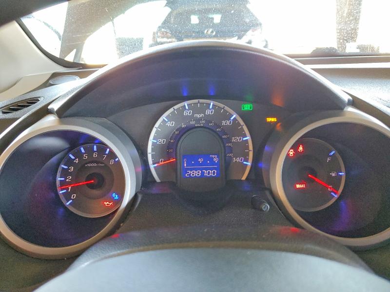 Photo 9 from auction – 2013 HONDA FIT with VIN JHMGE8G30DC034165