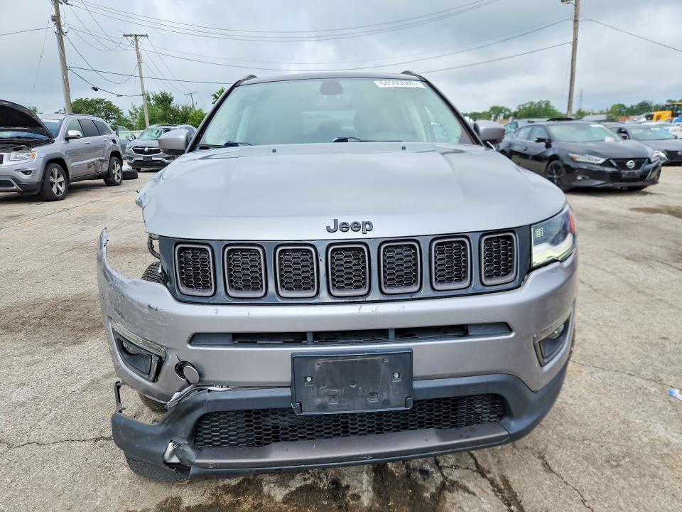 Photo 5 from auction – 2019 JEEP COMPASS with VIN 3C4NJDCB2KT735821