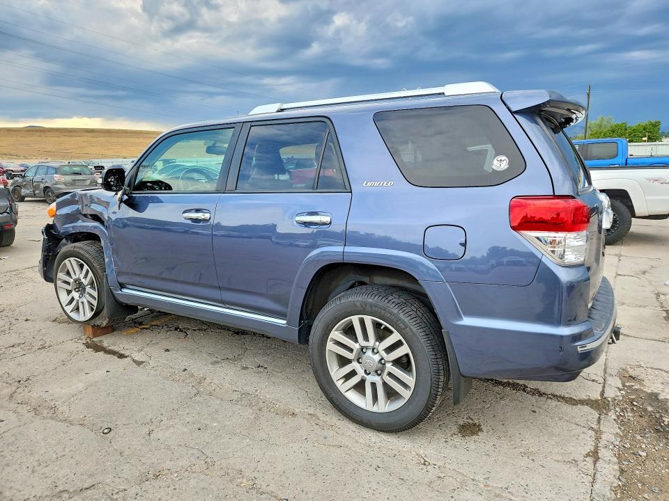 Photo 2 from auction – 2013 TOYOTA 4RUNNER with VIN JTEBU5JR0D5145678