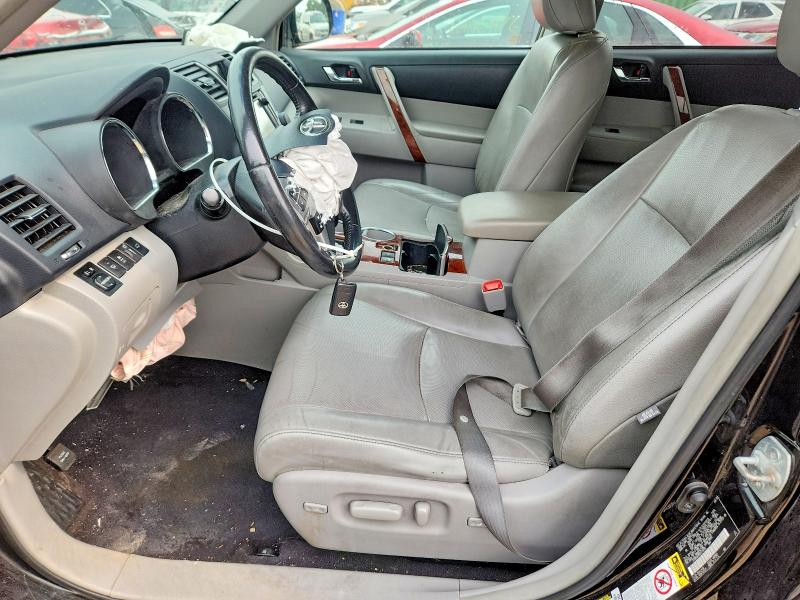 Photo 7 from auction – 2013 TOYOTA HIGHLANDER with VIN 5TDDK3EH0DS219765