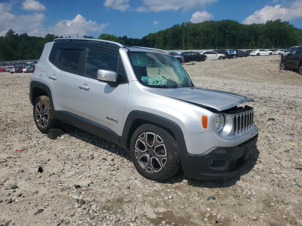 Photo 4 from auction – 2015 JEEP RENEGADE with VIN ZACCJBDT0FPB62760